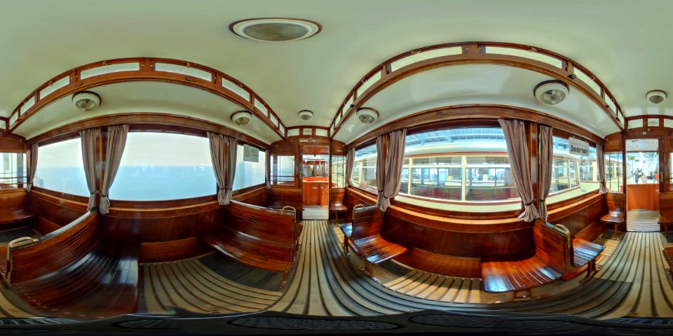 360°_Innenaufnahme_Straßebahnwagen_87_-_Straßenbahnmuseum_Dresden