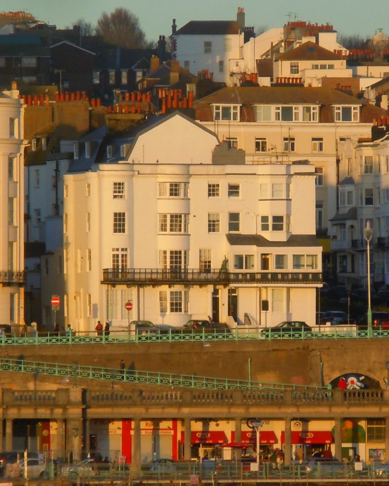 38–40_Marine_Parade,_Brighton_(January_2017,_seen_from_Palace_Pier)