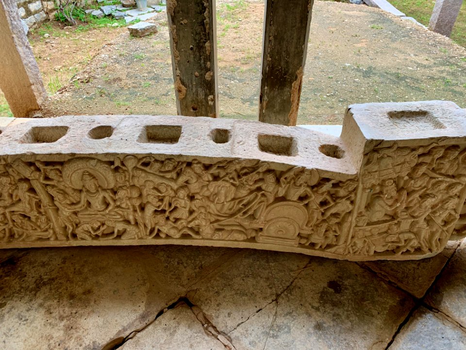 3rd_century_BCE_to_4th_century_CE_Buddhist_monastery_and_artwork,_Phanigiri_Telangana_India_-_64