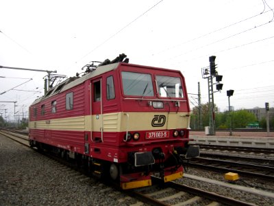 371_003-5_Dresden_Hauptbahnhof
