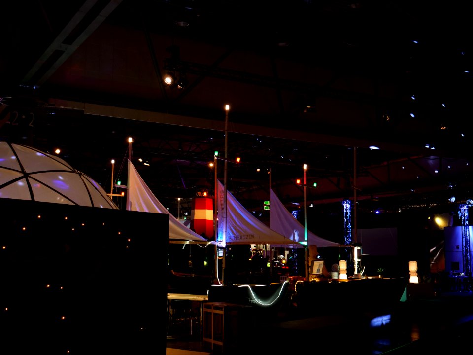 36C3_hall_2_on_day_2_12