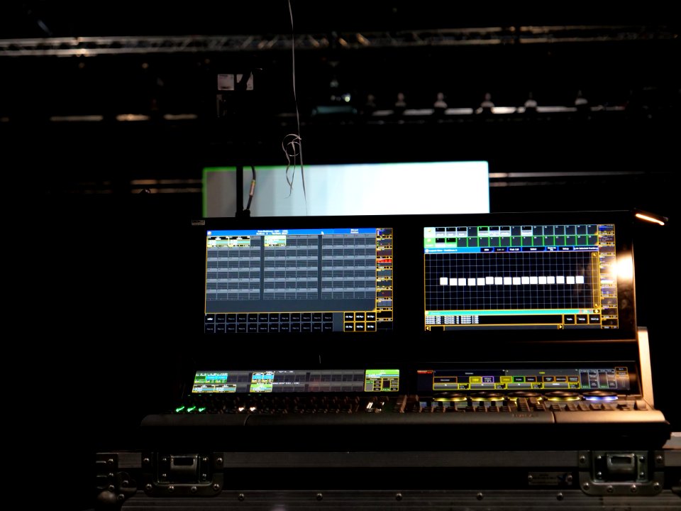 36C3_hall_Ada_on_day_0_07