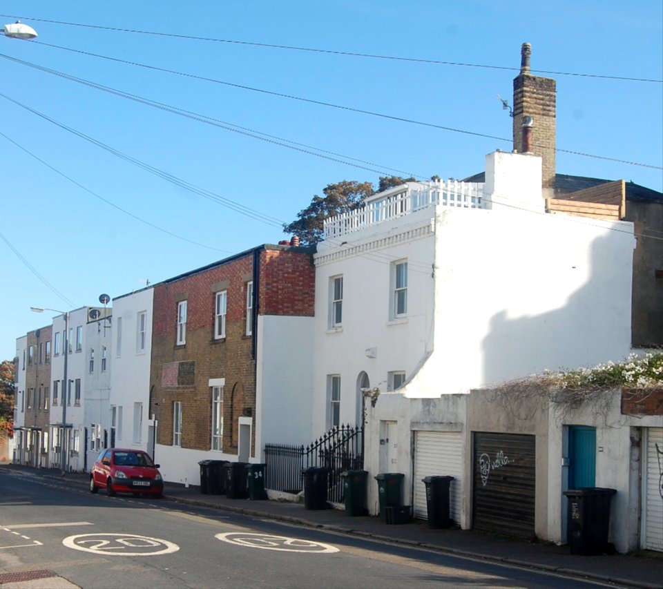 34–48_Bristol_Gardens,_Kemptown,_Brighton_(September_2019)