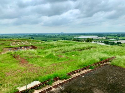 3rd_century_BCE_to_4th_century_CE_Buddhist_monastery_and_artwork,_Phanigiri_Telangana_India_-_42