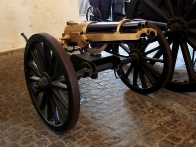 37mm_Revolving_Cannon_at_the_Royal_Danish_Arsenal_Museum_(Copenhagen)