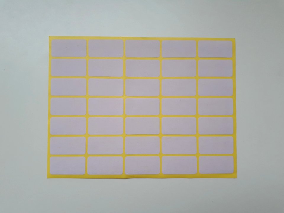 35_adhesive_labels_-_C