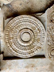 3rd_century_BCE_to_4th_century_CE_Buddhist_monastery_and_artwork,_Phanigiri_Telangana_India_-_59