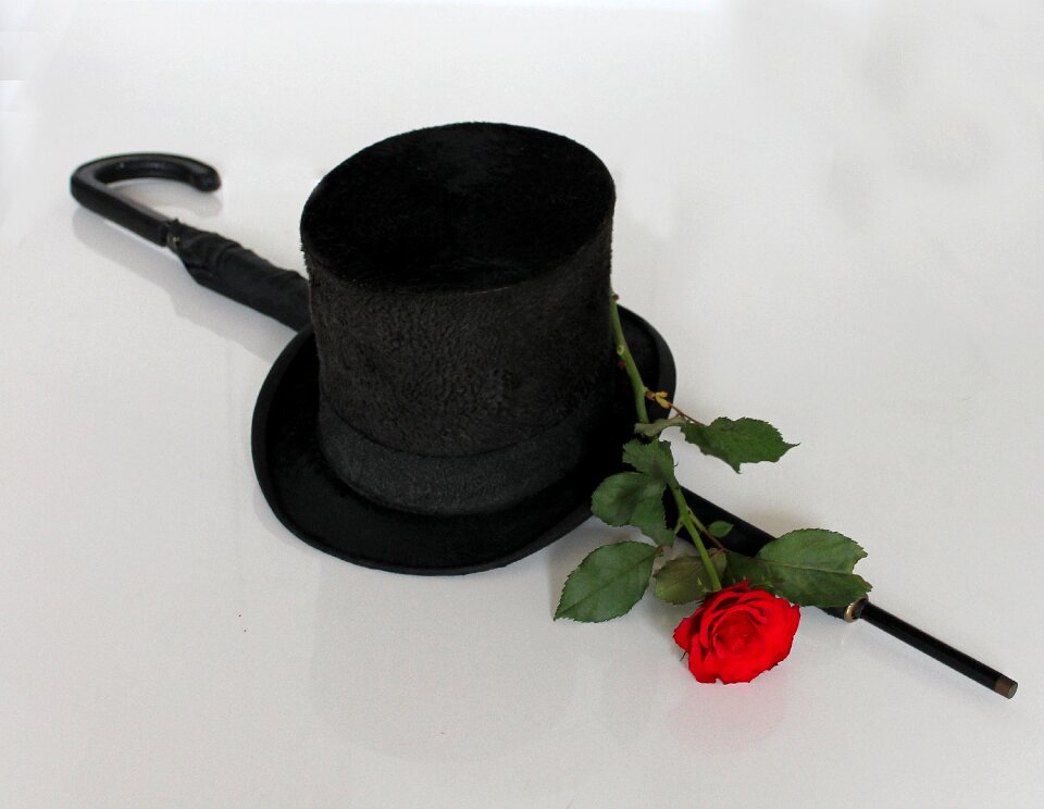 Hat and umbrella umbrella wedding