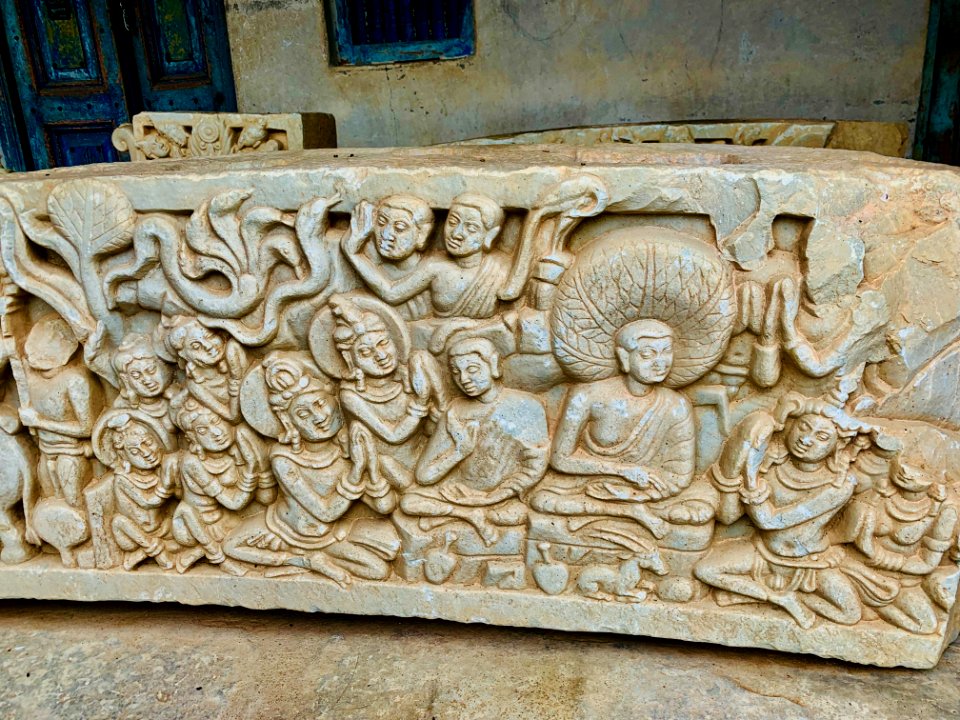 3rd_century_BCE_to_4th_century_CE_Buddhist_monastery_and_artwork,_Phanigiri_Telangana_India_-_50