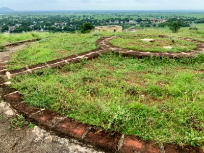 3rd_century_BCE_to_4th_century_CE_Buddhist_monastery_and_artwork,_Phanigiri_Telangana_India_-_39
