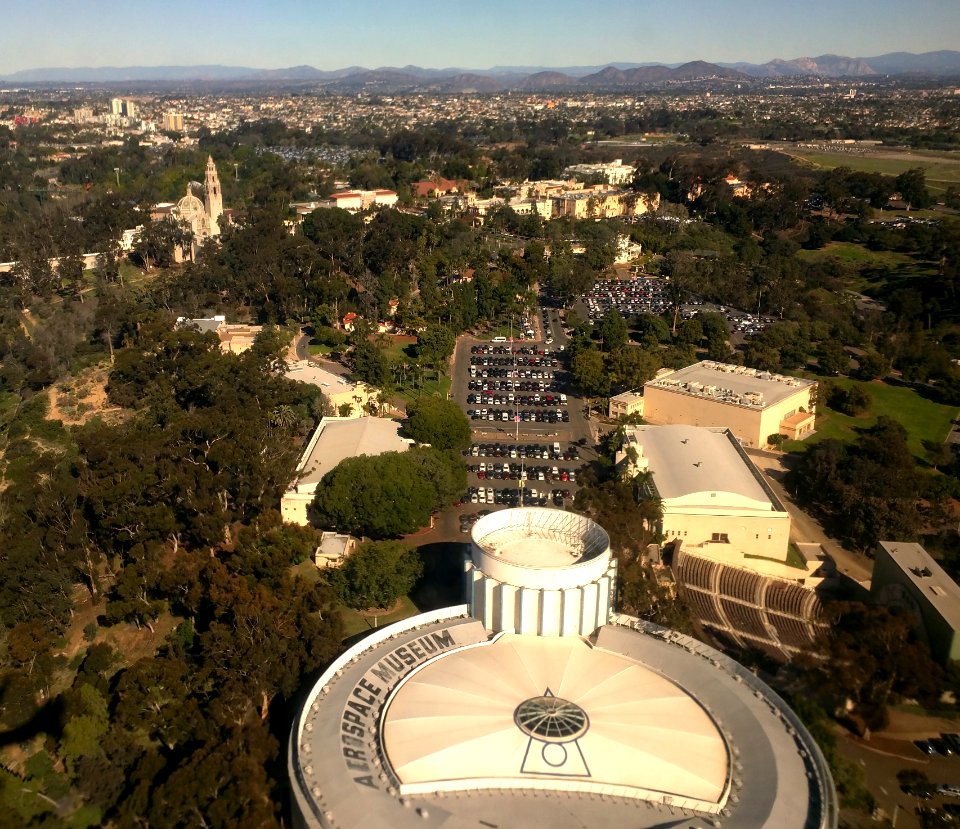 42-san-diego-air-space-museum