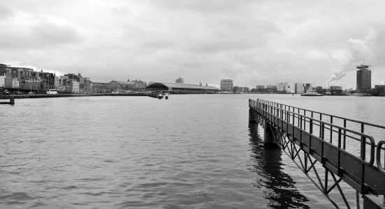 41_Amsterdam_Het_IJ_BW