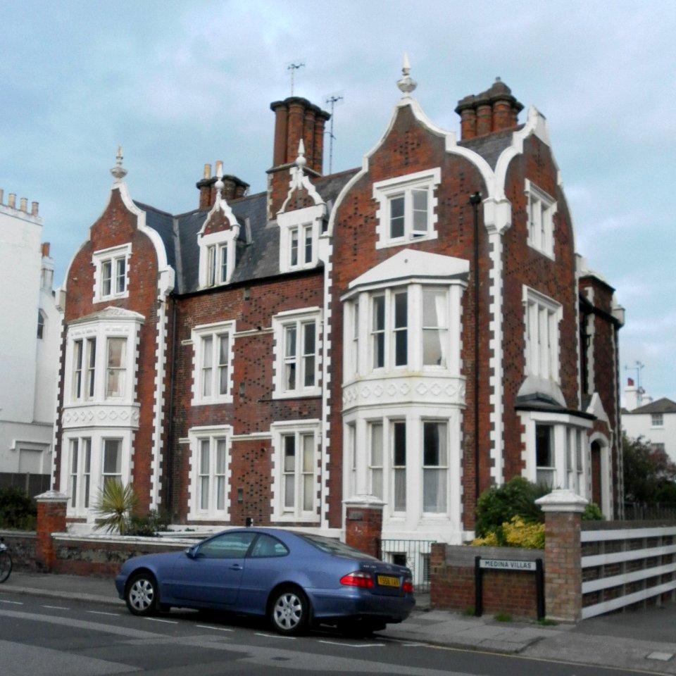 42_and_43_Medina_Villas,_Hove_(NHLE_Code_1187578)_(October_2011)