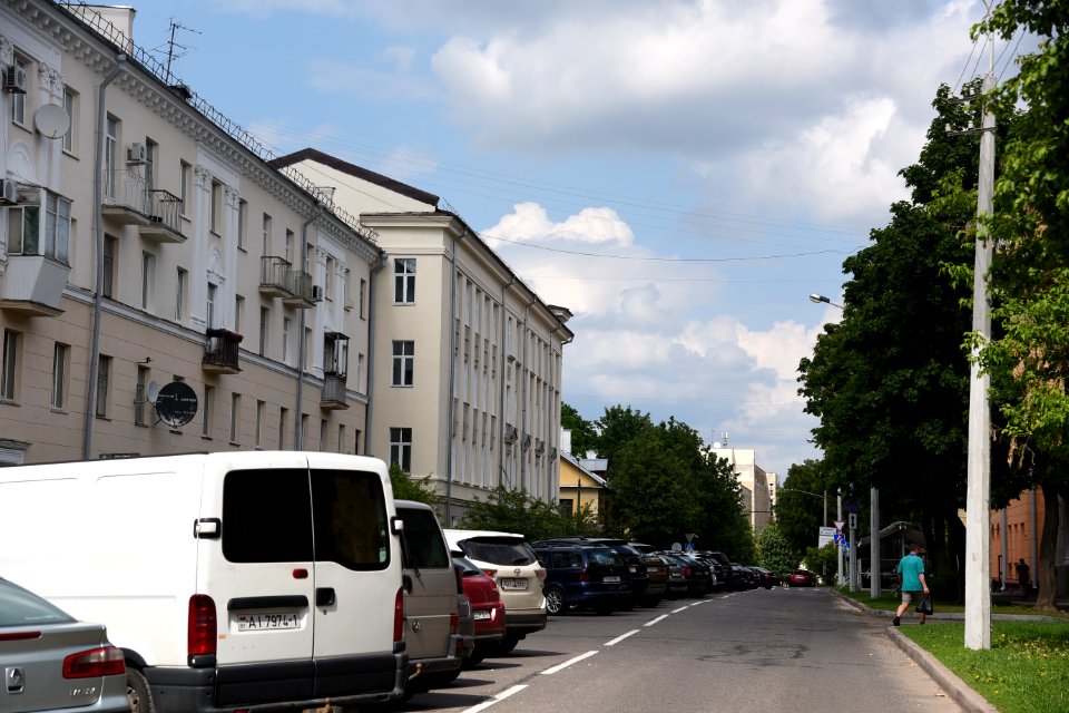 4381_Kamunistyčnaja_Street,_Minsk