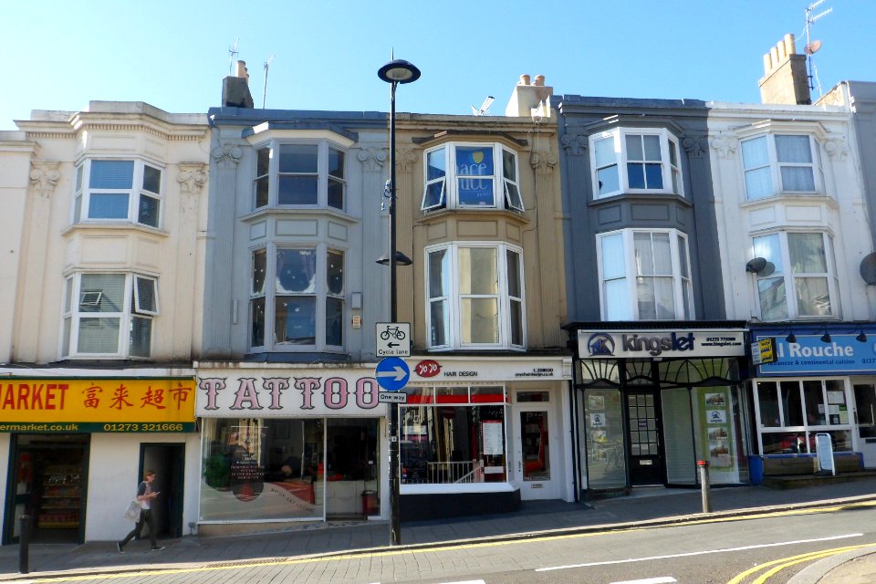 40–44_Preston_Street,_Brighton_(March_2014)