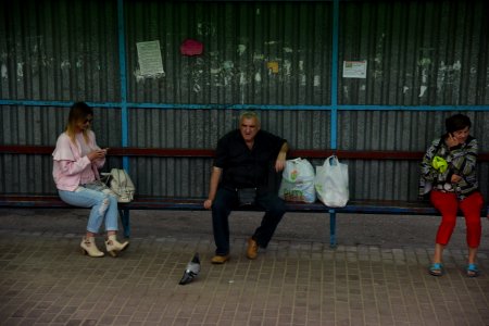 4216_Bus_stop_in_Hrodna,_Belarus._May_2019
