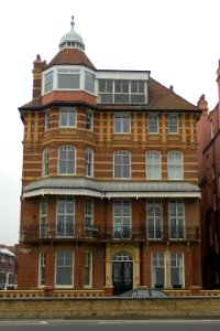 4_King's_Gardens,_Hove_(NHLE_Code_1280449)_(February_2013)