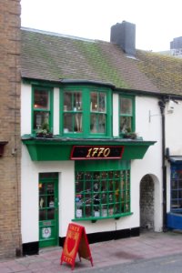 4_Little_East_Street,_The_Lanes,_Brighton_(December_2016)