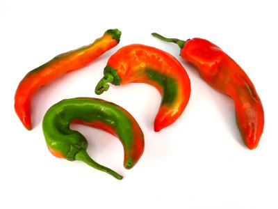 4_x_Green-orange-yellow_capsicum_2017_A