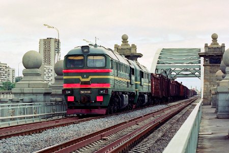 2М62У-0105,_Russia,_Moscow,_Kutuzovo_-_Kanatchikovo_stretch_(Trainpix_165250)