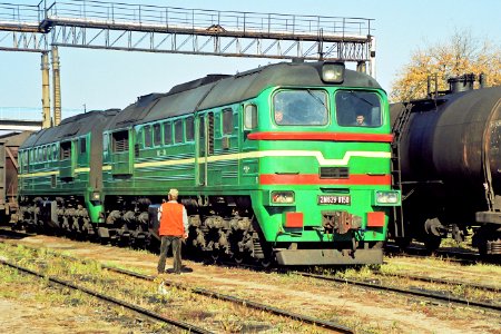 2М62У-0158,_Belarus,_Brest_region,_Luninets_station_(Trainpix_209334)