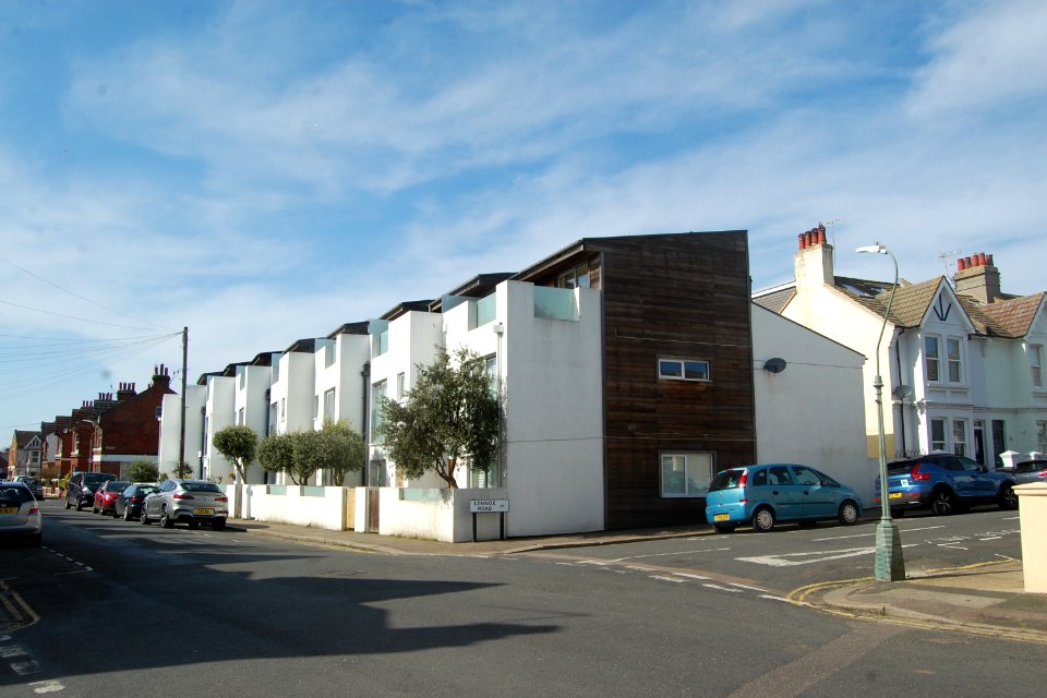 29a–29h_Stoneham_Road,_Poets'_Corner,_Hove_(March_2020)