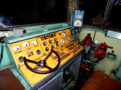2ТЭ10М-3309,_Россия,_Самарская_область,_ПТОЛ_Сызрань_(Trainpix_144000)