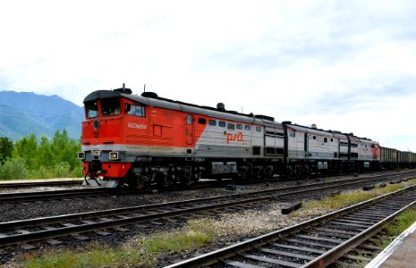 2ТЭ10МК-3303,_Россия,_Забайкальский_край,_станция_Сюльбан_(Trainpix_173035)