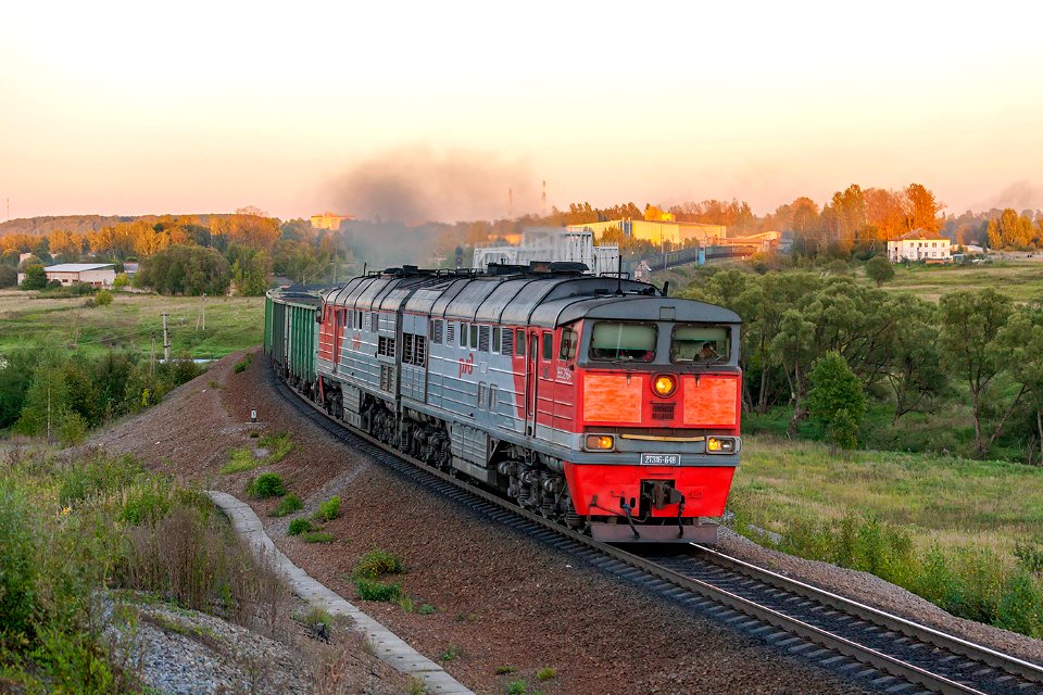 2ТЭ116-648,_Russia,_Tver_region,_Zubtsov_-_Aristovo_stretch_(Trainpix_197836)
