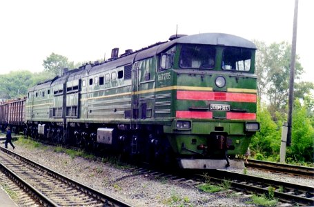 2ТЭ10М-3637,_Россия,_Орловская_область,_станция_Верховье_(Trainpix_147823)