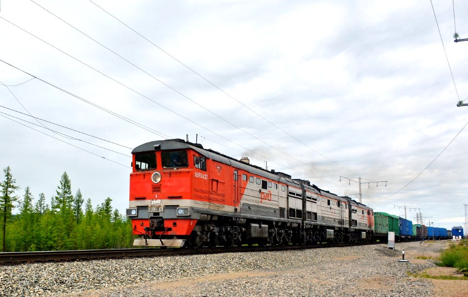 2ТЭ10МК-2671,_Россия,_Забайкальский_край,_станция_Новая_Чара_(Trainpix_172370)