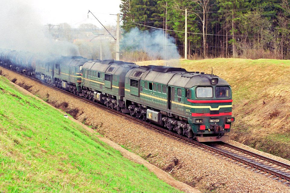 2М62У-0338,_Russia,_Moscow_region,_Volokolamsk_-_Blagoveshchenskoye_stretch_(Trainpix_195931)