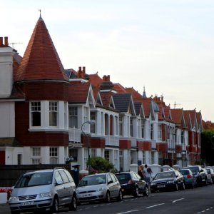 2–14_Langdale_Road,_Hove_(August_2013)