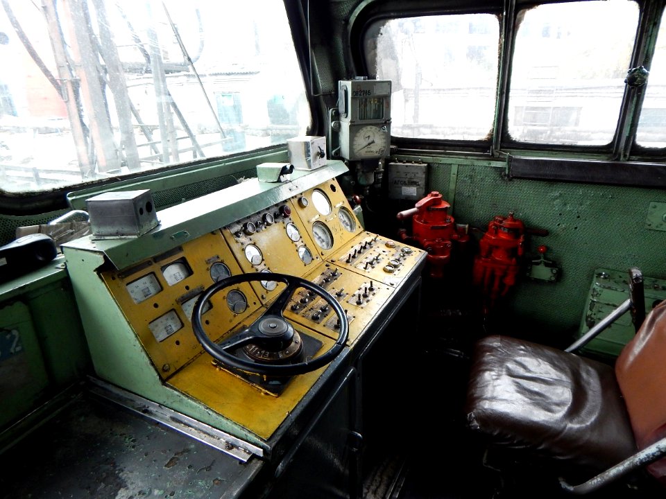 2ТЭ10У-0162,_Россия,_Самарская_область,_ПТОЛ_Сызрань_(Trainpix_145058)