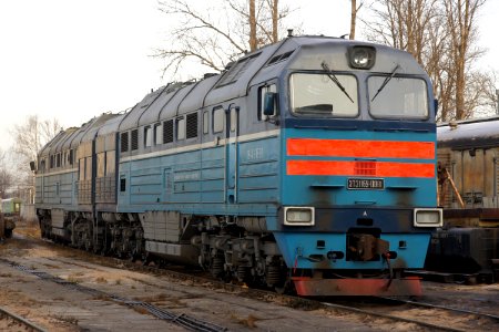 2ТЭ116У-0081,_Россия,_Санкт-Петербург,_депо_Санкт-Петербург-Сортировочный-Витебский_(Trainpix_87321)