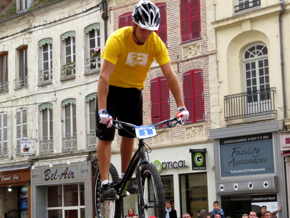 2ème_Trial_Sports_Challenge_Entreprises_de_Sens_-_20_-_Nicolas_Vuillermot_dans_la_quatrième_zone