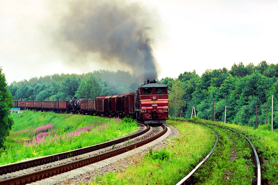 2ТЭ10М-0912,_Russia,_Moscow_region,_Ozherelye_-_Pchelovodnoye_stretch_(Trainpix_161458)