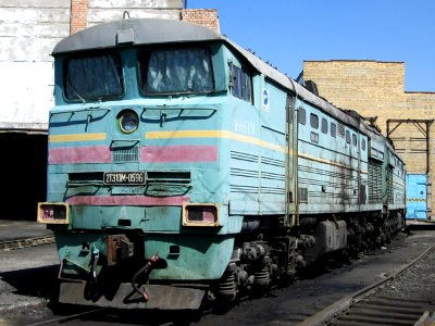 2ТЭ10М-0596,_Казахстан,_Карагандинская_область,_депо_Караганда-Сортировочная_(Trainpix_109284)
