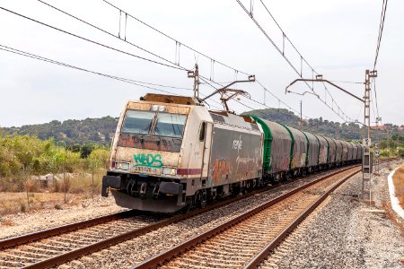 253_026-9,_Spain,_Tarragona,_Tarragona_-_Torredembarra_stretch_(Trainpix_200227)