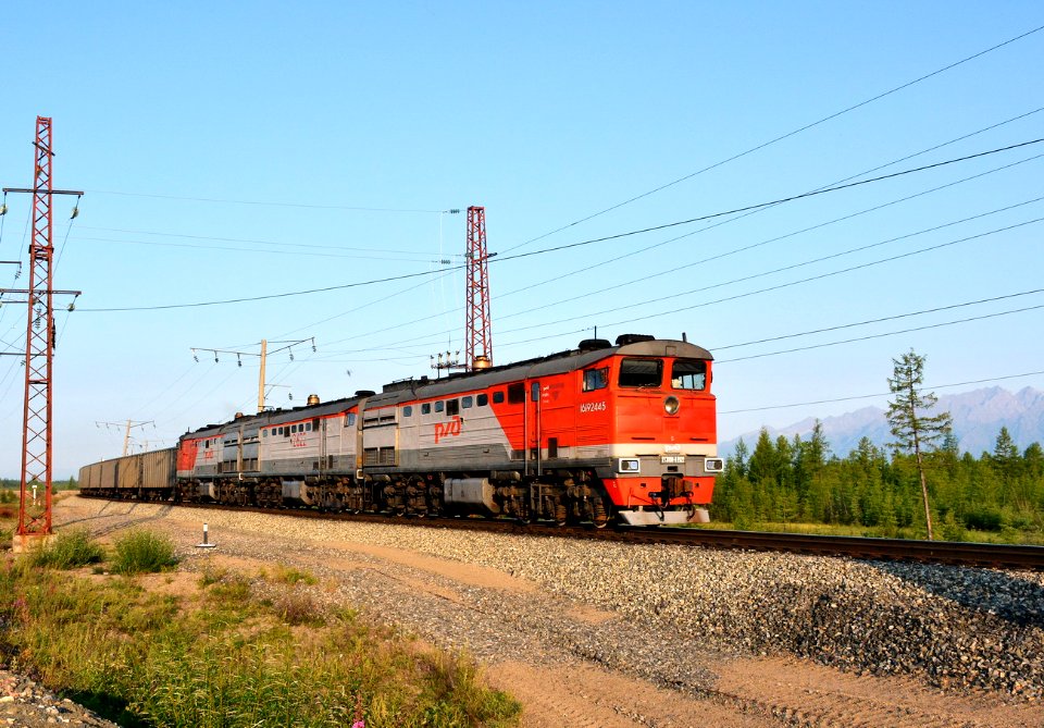 2ТЭ10МК-2622,_Россия,_Забайкальский_край,_станция_Новая_Чара_(Trainpix_172717)