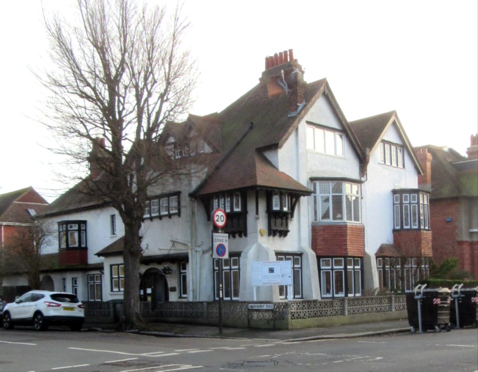 25_and_27_Sackville_Road,_Hove_(December_2016)_(2)