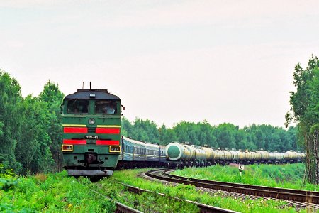 2ТЭ116-1491,_Russia,_Moscow_region,_Pchelovodnoye_-_Ozherelye_stretch_(Trainpix_173915)