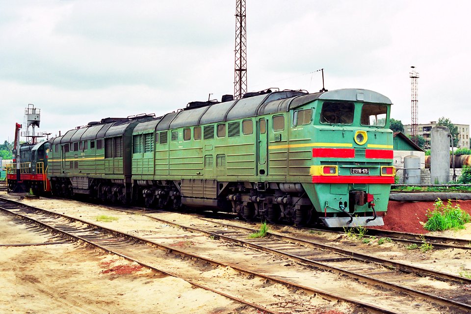 2ТЭ116-678,_Russia,_Tambov_region,_Tambov_depot_(Trainpix_170159)