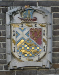 2–3_Pavilion_Buildings,_Brighton_(May_2015)_(Coat_of_Arms_1)