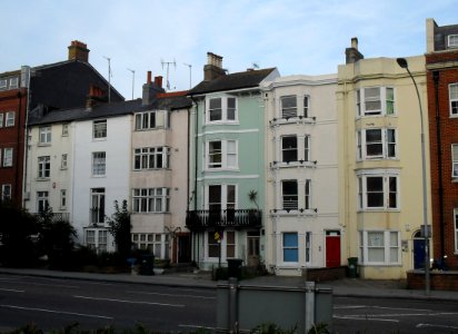 2–12_Richmond_Place,_Brighton_(September_2010)