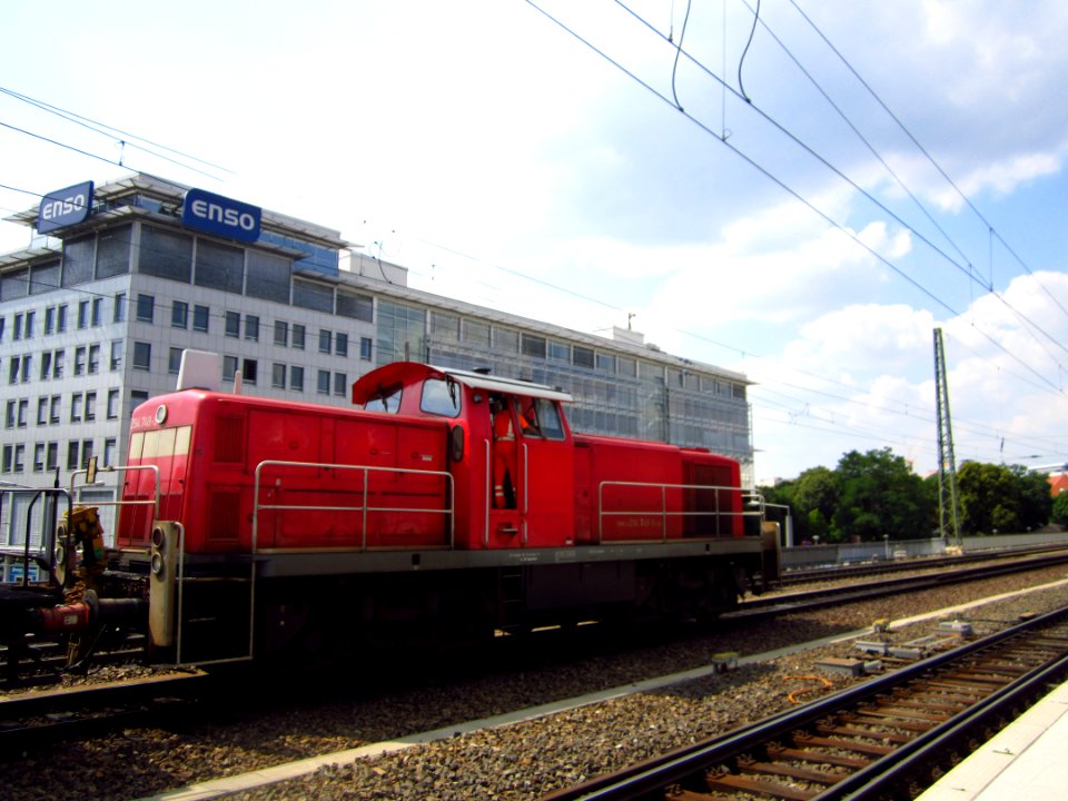 294_748-9_Dresden_Hauptbahnhof_(2)