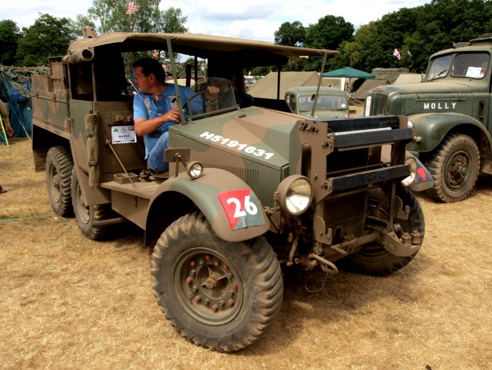 30cwt_Morris‑Commercial_CDSW_6x4_wrecker,_H5191631_pic5-001