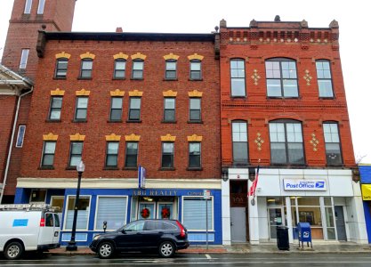 305-313_Cambridge_Street_-_Cambridge,_MA_-_DSC04687