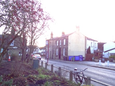 3_Weetwood_Lane,_Headingley
