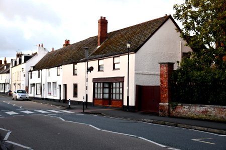 32-34,_High_Street